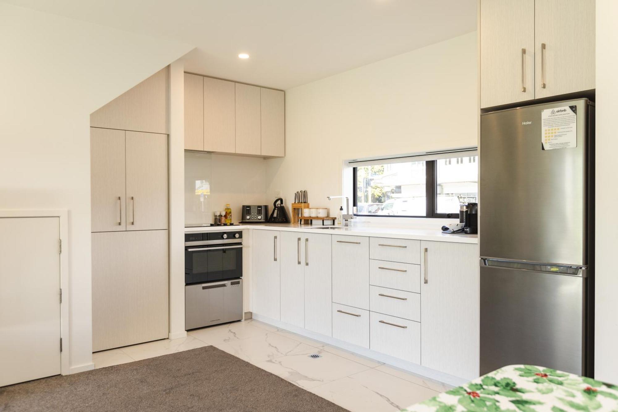 Modern 2 Bedroom By Hagley Park Christchurch Eksteriør billede